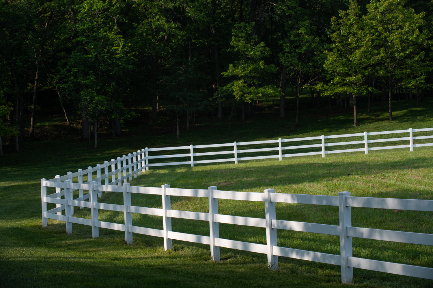 Fencing at Hidden Timber Farm horse pasture boarding